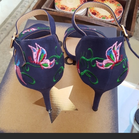 Hippie Laundry Navy Blue Sandals Size 9.5 - Picture 4 of 6